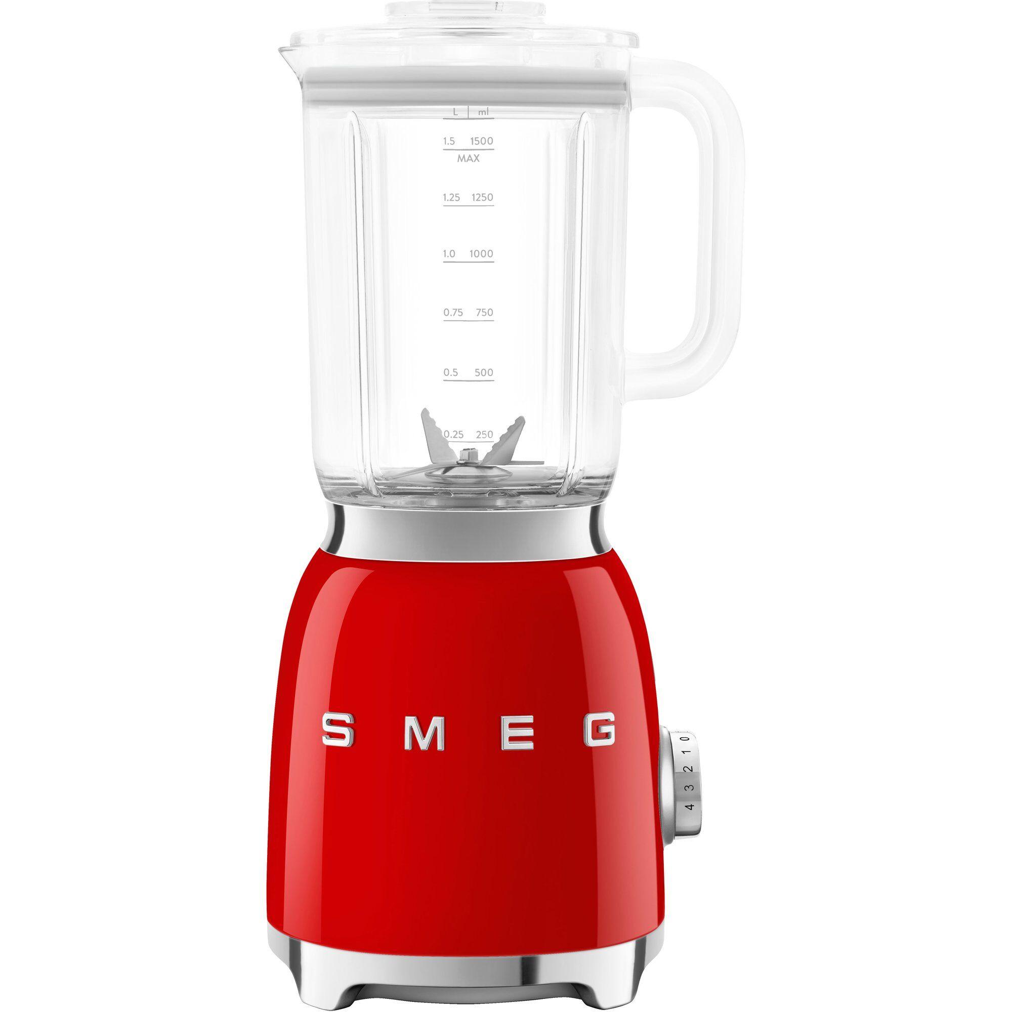 Smeg Tritan Renew blender i rødt med 1,5 liter resirkulert plastkanne
